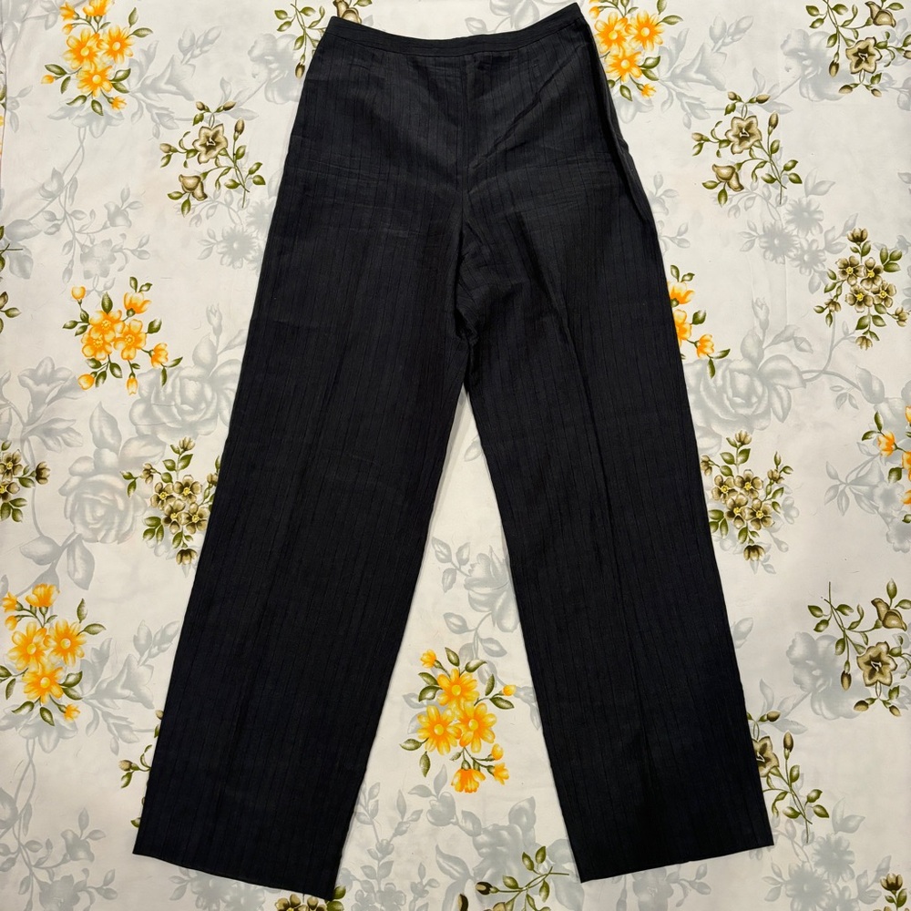 Giorgio Armani Size 38 Grey Pinstripe Pants